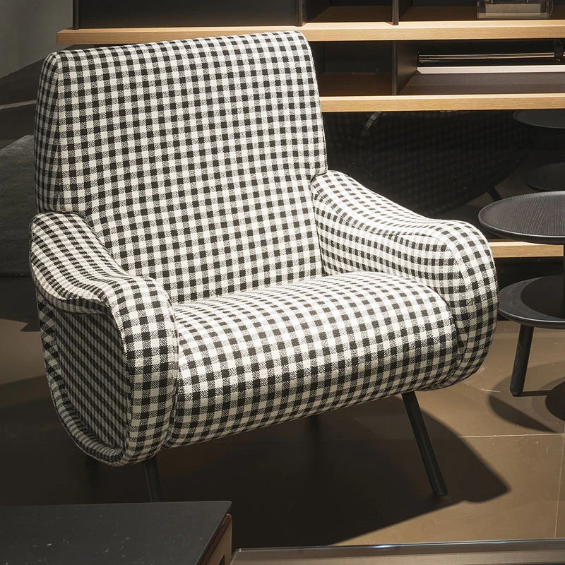 Angers Nantes Cholet Saumur Icones Fauteuil Cassina Lady 3