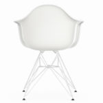 Angers Nantes Cholet Saumur Icones Chaise DAR Vitra Eames 000