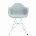 Angers Nantes Cholet Saumur Icones Chaise DAR Vitra Eames 1