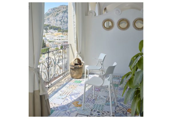 Angers Nantes Cholet Saumur Icones Kartell A.I Chaise 5