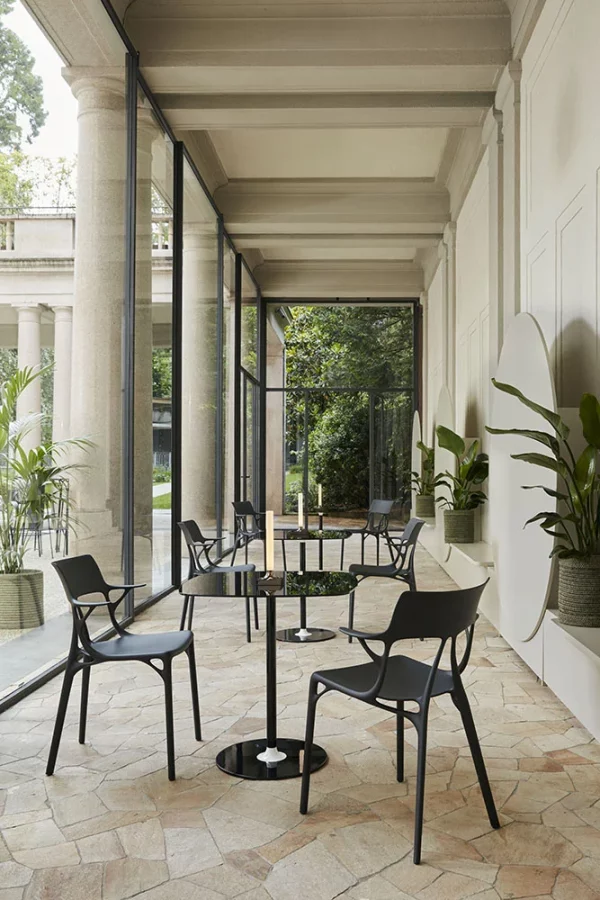 Angers Nantes Cholet Saumur Icones Kartell A.I Chaise 8
