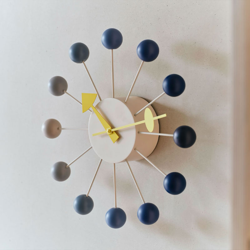 Angers Nantes Cholet Paris Icones Objet Vitra deco Nelso horloge murale ball clock dawn dawn edition limitee 3