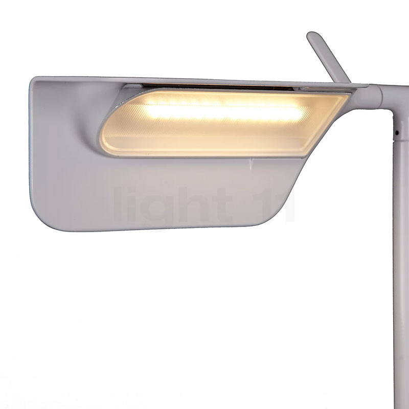 Angers Nantes Cholet Saumur Icones Flos Lampe de table TAB T blanc Edward Barber  Jay Osgerby 2