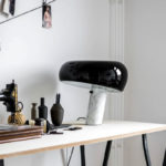 Angers Nantes Cholet Saumur Icones Flos Snoopy Noir Marbre Blanc Achille Castiglioni lampe de table 3