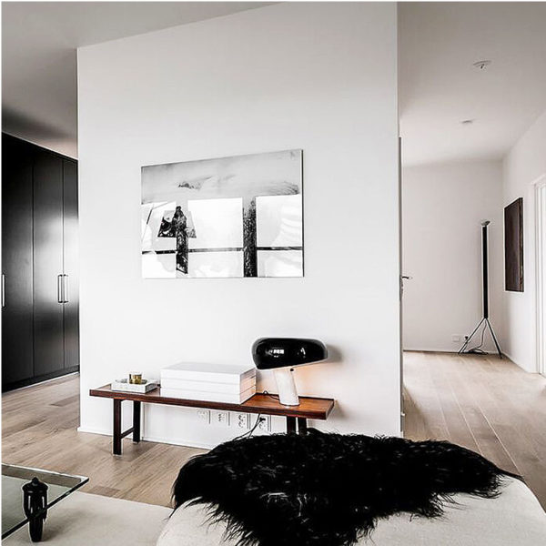 Angers Nantes Cholet Saumur Icones Flos Snoopy Noir Marbre Blanc Achille Castiglioni lampe de table 4
