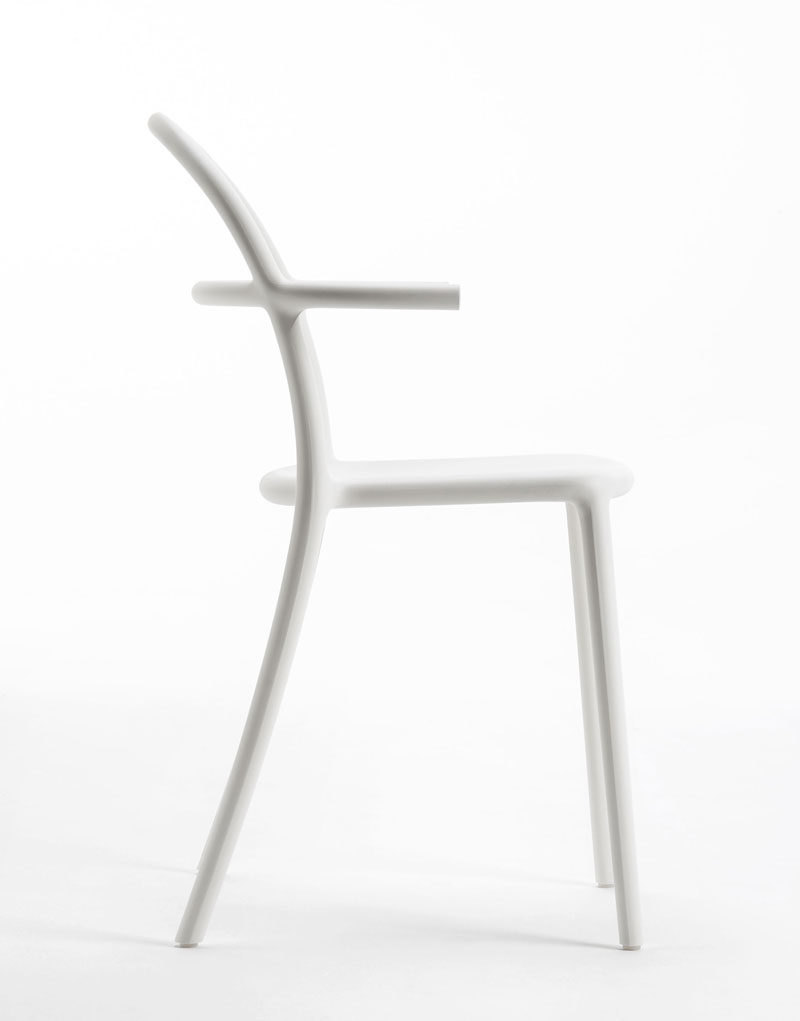 Angers Nantes Cholet Saumur Icones Kartell Chaise Généric C Blanc Mat philippe starck 3