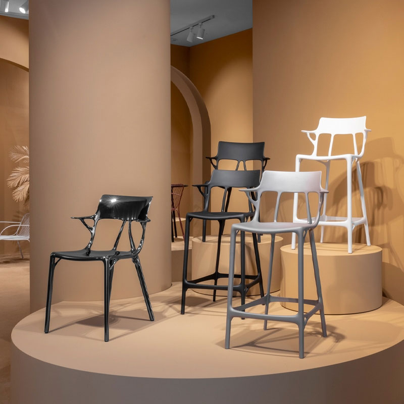 Angers Nantes Cholet Saumur Icones Kartell Tabouret 75 Haut A.I Noir philippe starck 00