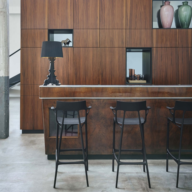 Angers Nantes Cholet Saumur Icones Kartell Tabouret 75 Haut A.I Noir philippe starck 4