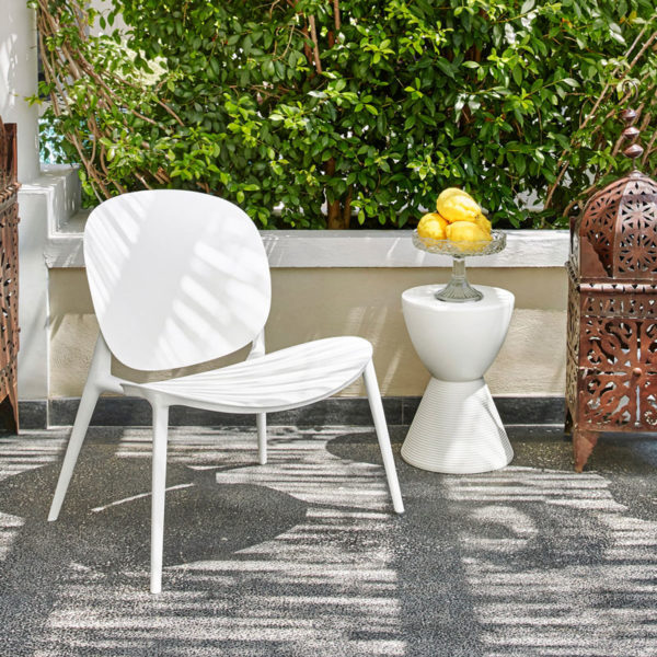 Angers Nantes Cholet Saumur Icones Kartell Tabouret Prince Aha blanc cire Pigeon philippe starck 2