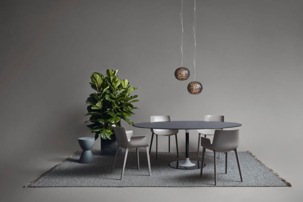 Angers Nantes Cholet Saumur Icones Kartell Tabouret Prince Aha gris Pigeon philippe starck 2
