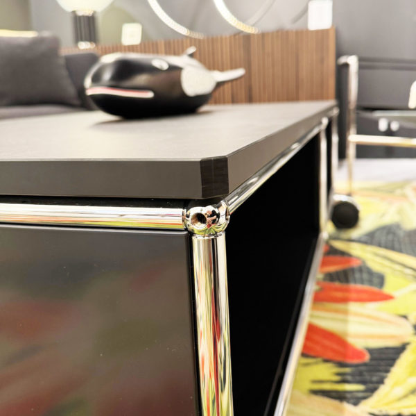 Angers Nantes Cholet Saumur Icones USM Haller table basse Fenix noir graphite nero ingo roue double Fritz Haller Paul SCHÄRER 4