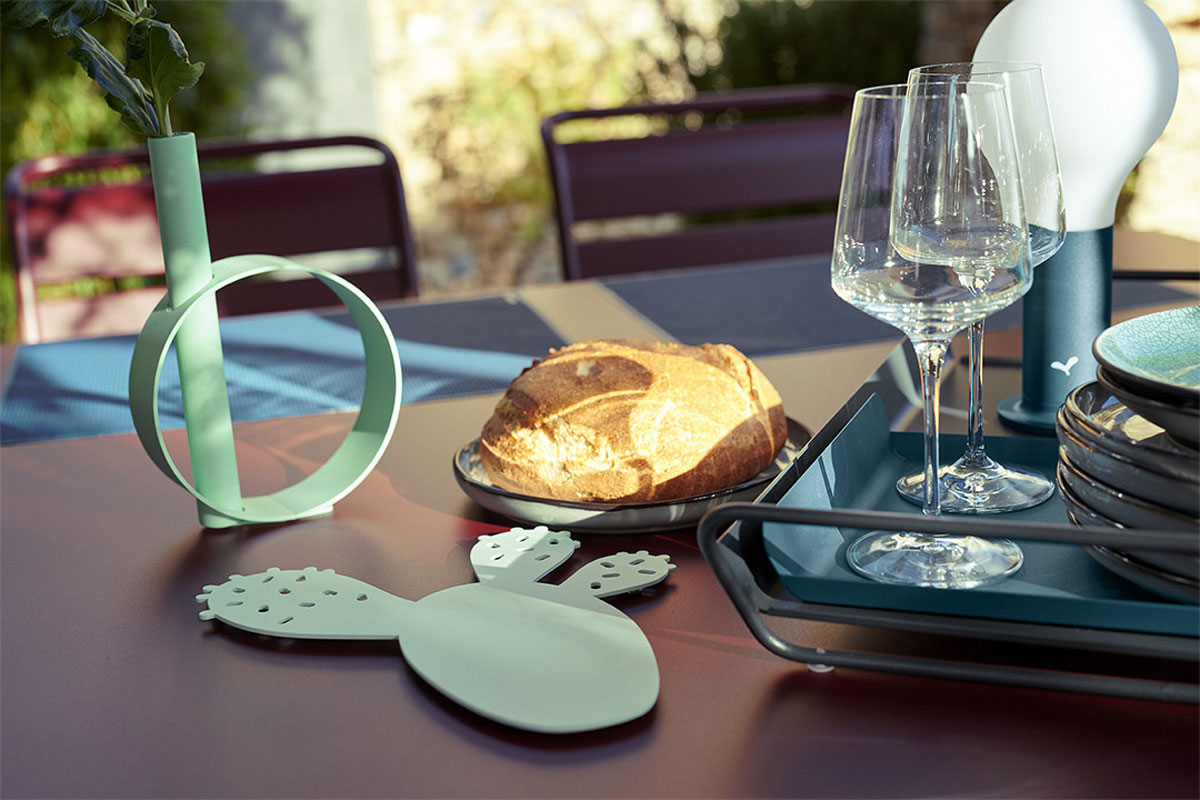 Angers Nantes Cholet Saumur Icones Fermob dessous de plat monstera Cactus outdoor accesoire objet 5
