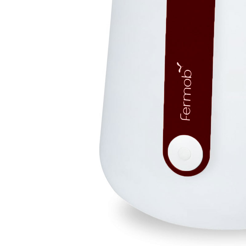 Angers Nantes Cholet Saumur Icones Fermob lampe Balad Batterie 25 outdoor cerise noir Tristan Lohner 001