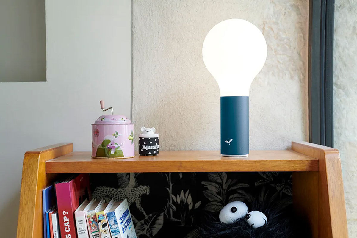 Angers Nantes Cholet Saumur Icones Fermob lampe batterie Aplo luminaire oudoor acapulco Tristan Lohner 9