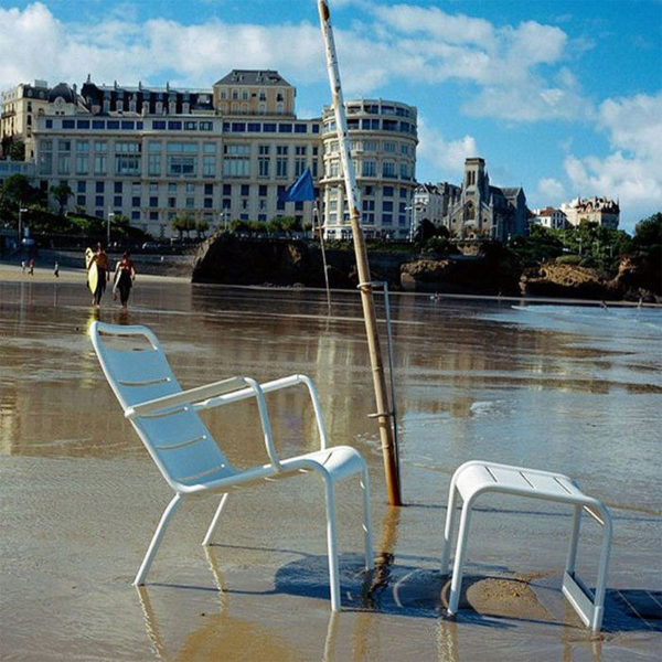 Angers Nantes Cholet Saumur Icones Fermob repose pied table basse Outdoor mobilier exterieur Blanc coton Sofia frederic 4