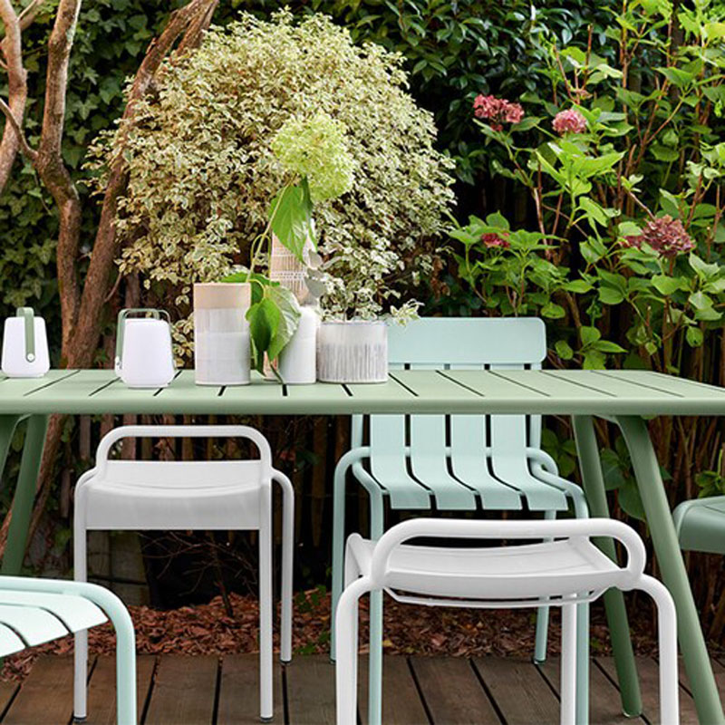 Angers Nantes Cholet Saumur Icones Fermob table de repas 207 Outdoor mobilier exterieur Luxembour cactus Frédéric Sofia