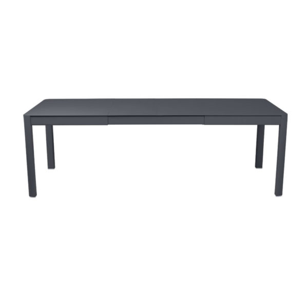Angers Nantes Cholet Saumur Icones Fermob table de repas extensible Outdoor mobilier exterieur Ribambelle carbone sudio Fermob