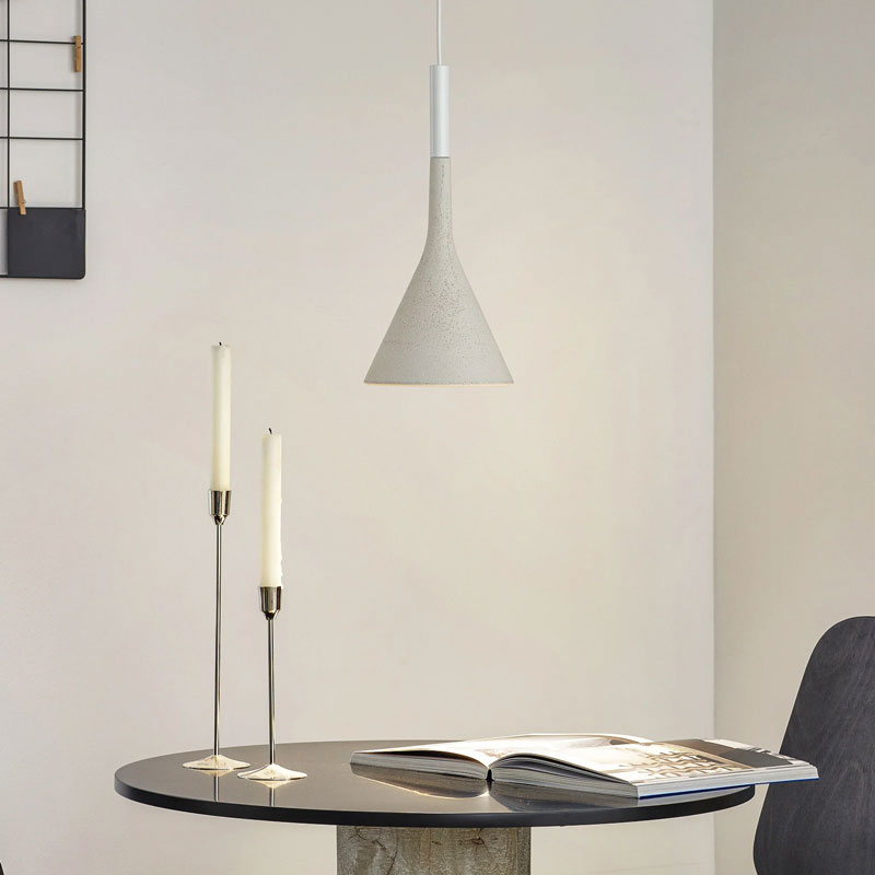 Angers Nantes Cholet Saumur Icones Foscarini Suspension Aplomb Blanc ciment Paolo LUCIDI & Luca PEVERE 21