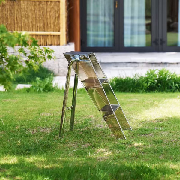 Angers Nantes Cholet Saumur Icones Kartell Escabeau Upper Fumé Paolo Rizzatto 5