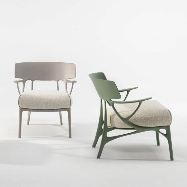 Angers Nantes Cholet Saumur Icones Kartell Fauteuil A.I outdoor Blanc Mat blanc Marine Bleu mat blanc Philippe Starck 4