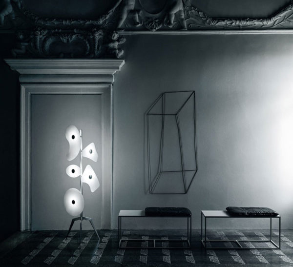 Angers Nantes Cholet Saumur Icones Kartell Lampadaire luminaire Foscarini Blanc Orbital Ferruccio Laviani 4