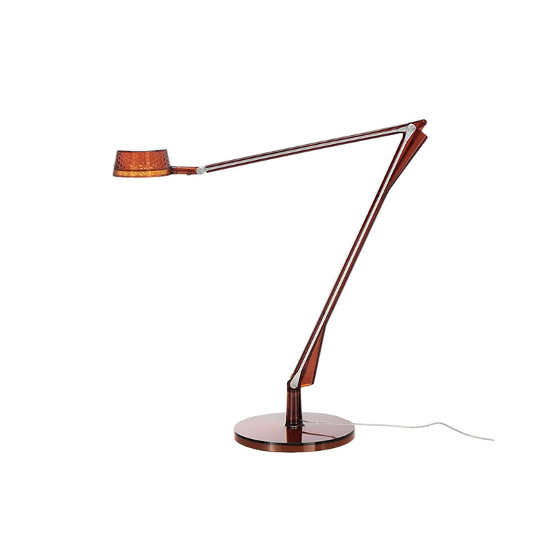 Angers Nantes Cholet Saumur Icones Kartell Lampe a poser bureau Aldin Ambre Alberto & Francesco Meda