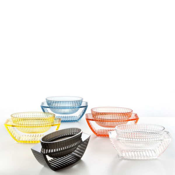 Angers Nantes Cholet Saumur Icones Kartell Objet deco vase U Shine cristal transparent Eugeni Quitllet 2