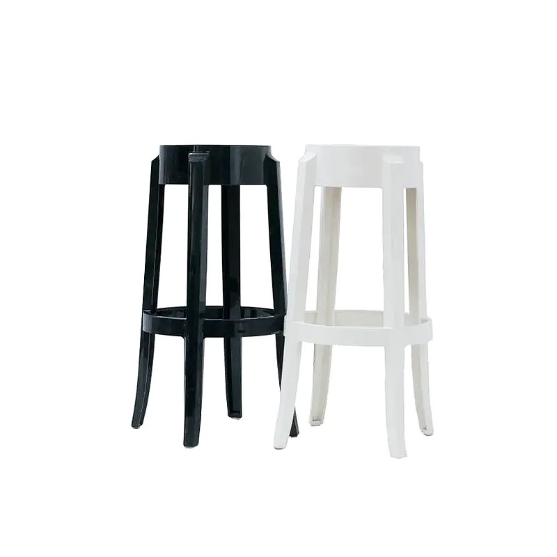 Angers Nantes Cholet Saumur Icones Kartell fauteuil noir Brillant Charles Ghost philippe starck 6