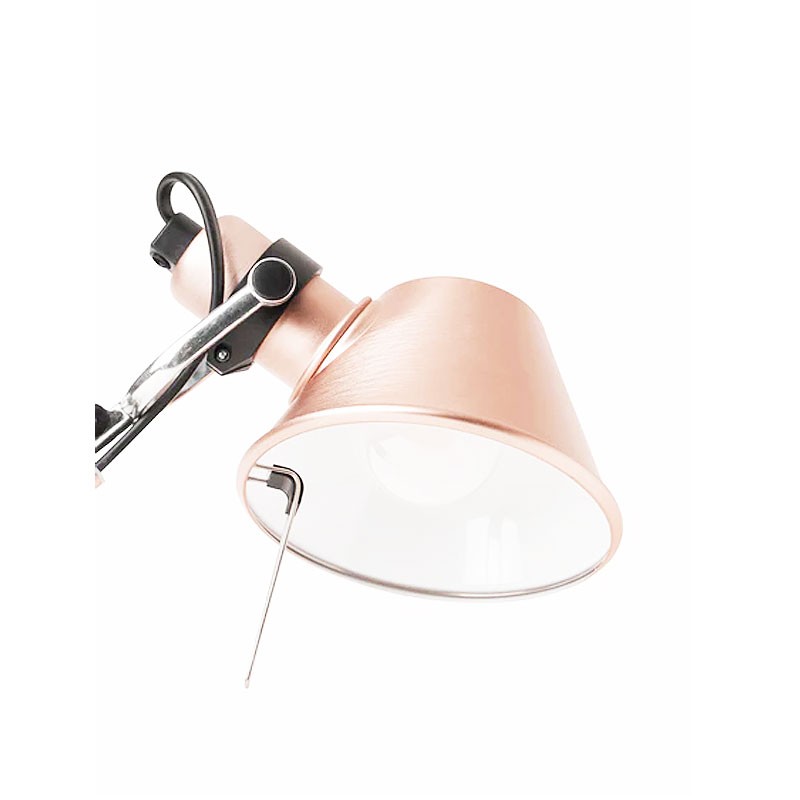 Angers Nantes Cholet Saumur Icones Artemide Lampe de bureau Tolomeo Micro cuivre brossé rAluminium Michele De Lucchi 3