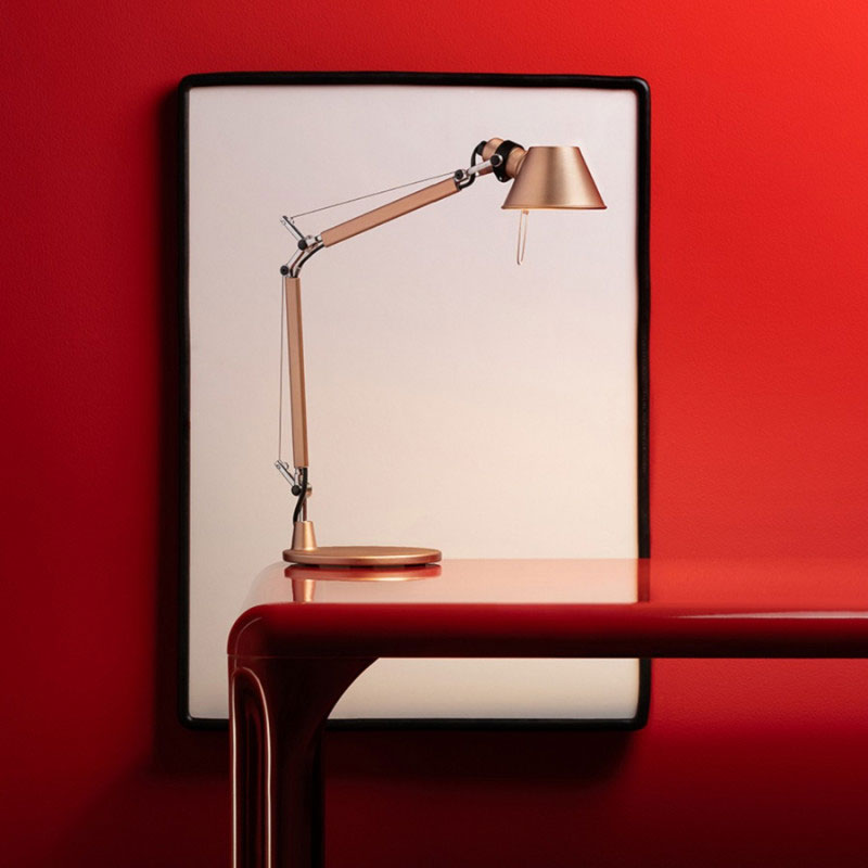 Angers Nantes Cholet Saumur Icones Artemide Lampe de bureau Tolomeo Micro cuivre brossé rAluminium Michele De Lucchi 7