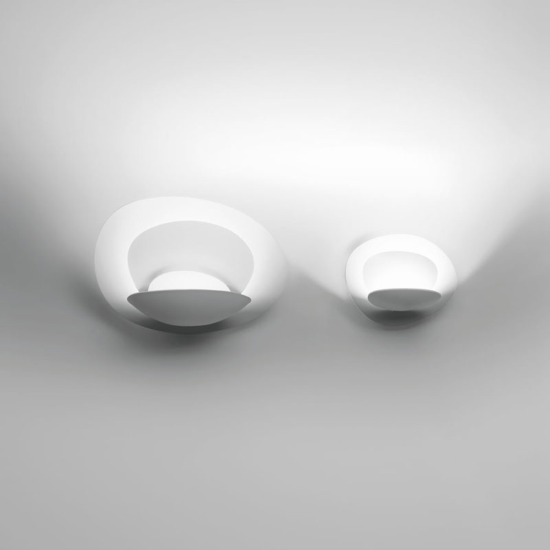 Angers Nantes Cholet Saumur Icones Artemide applique Pirce aluminium blanc Giuseppe Maurizio Scutellà 6