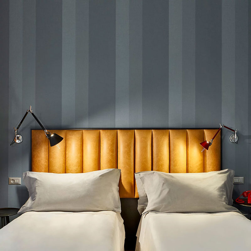 Angers Nantes Cholet Saumur Icones Artemide applique Tolomeo parete Noir Aluminium Michele De Lucchi 3