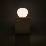 Angers Nantes Cholet Saumur Icones Artemide lampe de table chevet Méteorite verre blanc Pio & Tito Toso 2