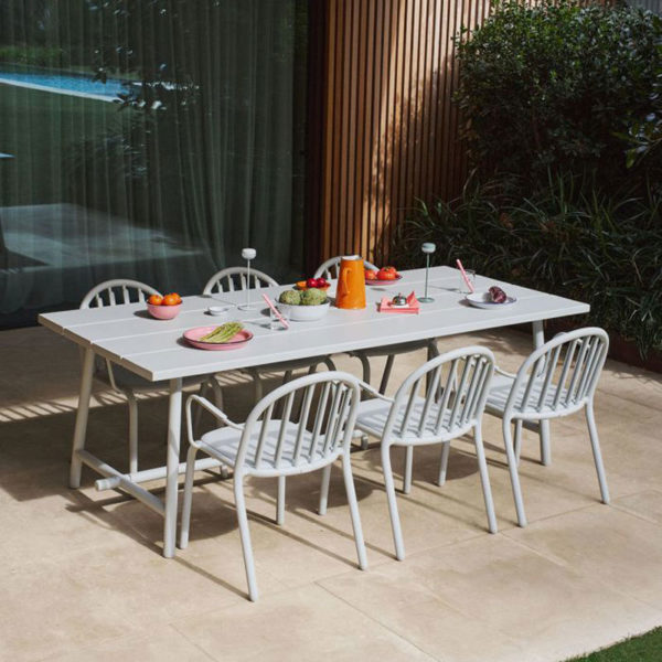 Angers Nantes Cholet Saumur Icones Fatboy Table de repas fred's mobilier outdoor Gris Argile exterieur pliante 10