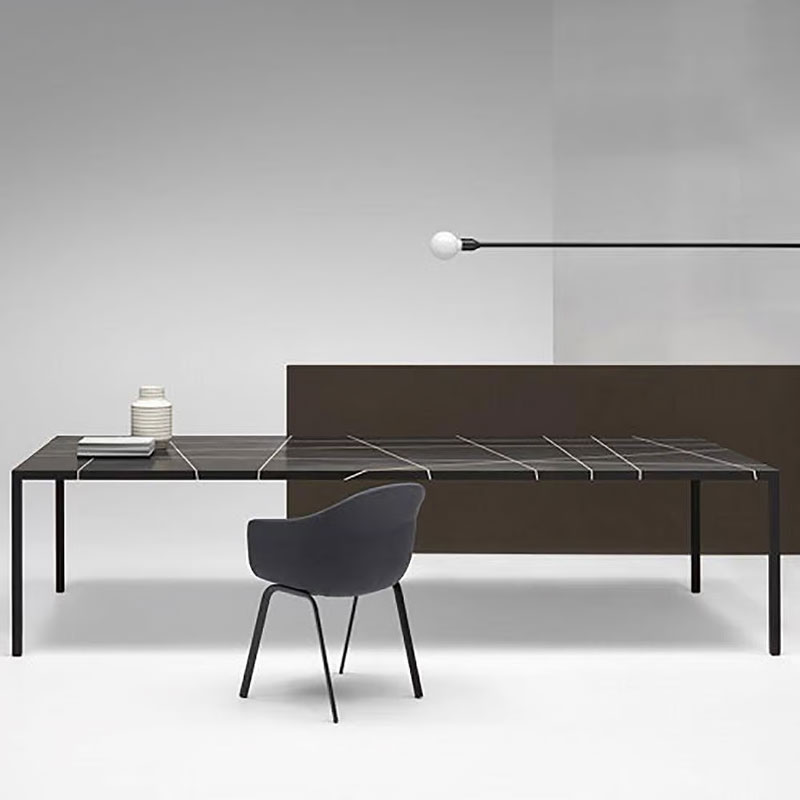 Angers Nantes Cholet Saumur Icones table de repas reunion Tense Mdf Italia noir graphique mineral Piergiorgio Cazzaniga minimale Intarsia 11