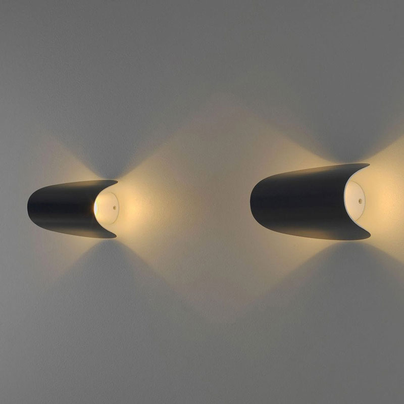 Angers Nantes Cholet Saumur Icones Fontana Arte Applique Io aluminium orientable gris luminaire design Claesson Koivisto Rune