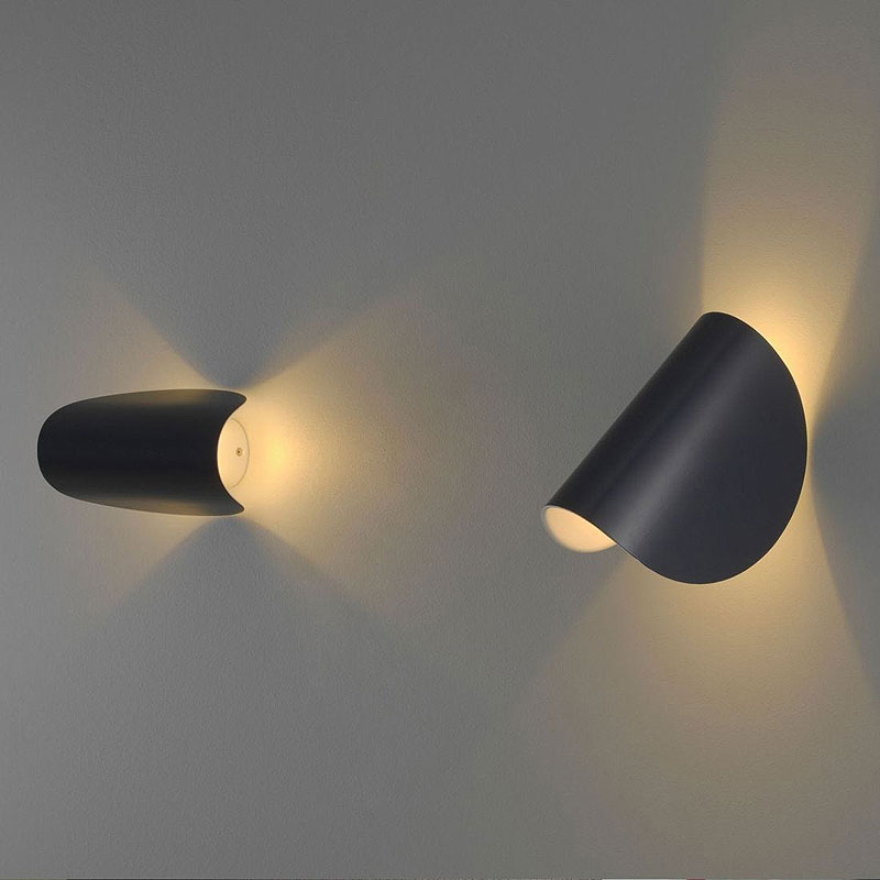 Angers Nantes Cholet Saumur Icones Fontana Arte Applique Io aluminium orientable gris luminaire design Claesson Koivisto Rune 10