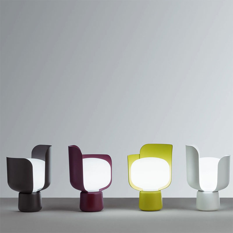 Angers Nantes Cholet Saumur Icones Fontana Arte Lame a poser Blom Blanc Fleur luminaire design Andreas Engesvik 11