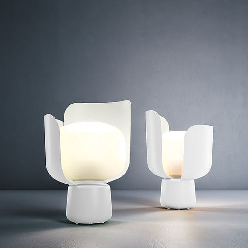 Angers Nantes Cholet Saumur Icones Fontana Arte Lame a poser Blom Blanc Fleur luminaire design Andreas Engesvik 3