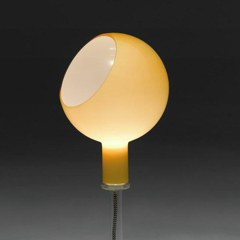 Angers Nantes Cholet Saumur Icones Fontana Arte Lampe a poser parola verre ambre opaline luminaire design Gae Aulenti Piero Castiglioni 10
