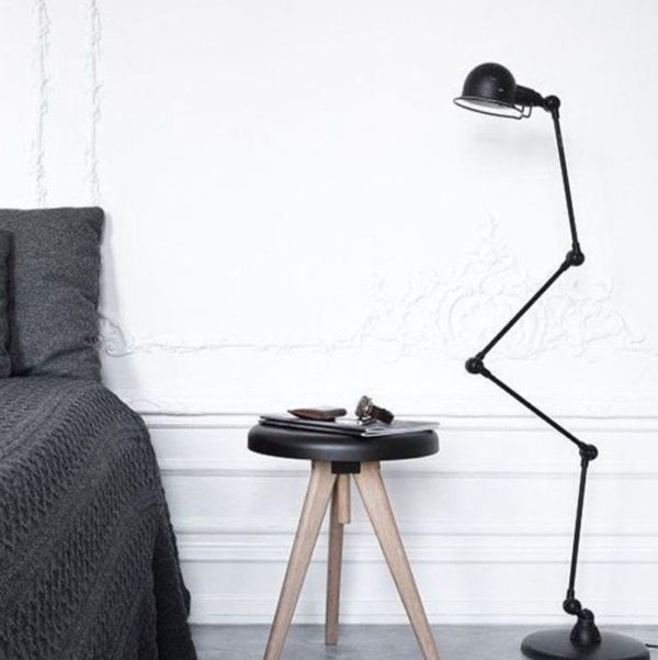 Angers Nantes Cholet Saumur Icones Jielde Signal vert olive brillant luminaire liseuse SI433 industriel Jean Louis Domecq 7
