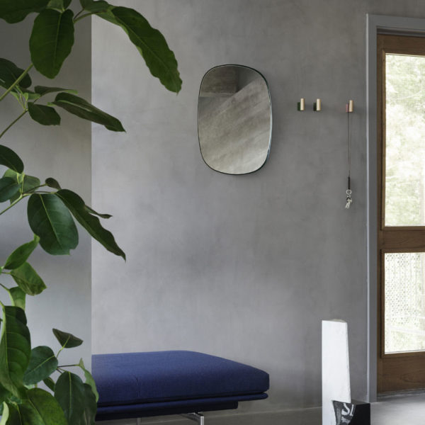 Angers Nantes Cholet Saumur Icones Miroir Framed gris small salle de bain Muuto mobilier Scandinave Mika Tolvanen 14