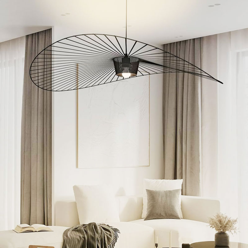 Angers Nantes Cholet Saumur Icones Suspension Petite Friture Vertigo ombre épuré feminin large noir Constance Guisset 2