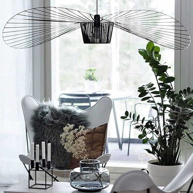 Angers Nantes Cholet Saumur Icones Suspension Petite Friture Vertigo ombre épuré feminin small noir Constance Guisset 2