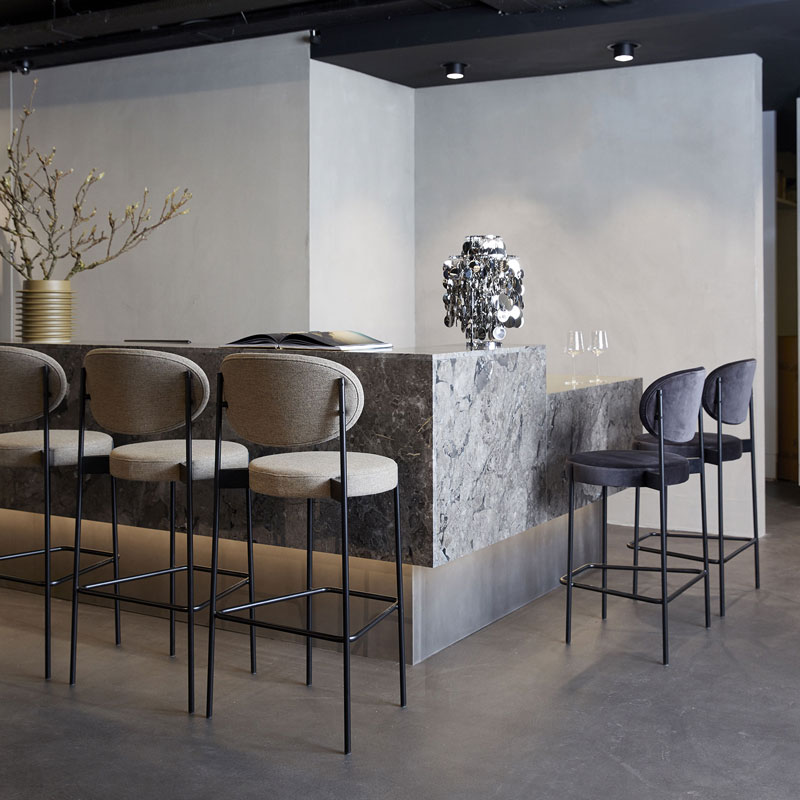 Angers Nantes Cholet Saumur Icones Verpan Tabouret haut Serie 430 bar restaurant tissu velour art deco mobilier design Verner Panton 3