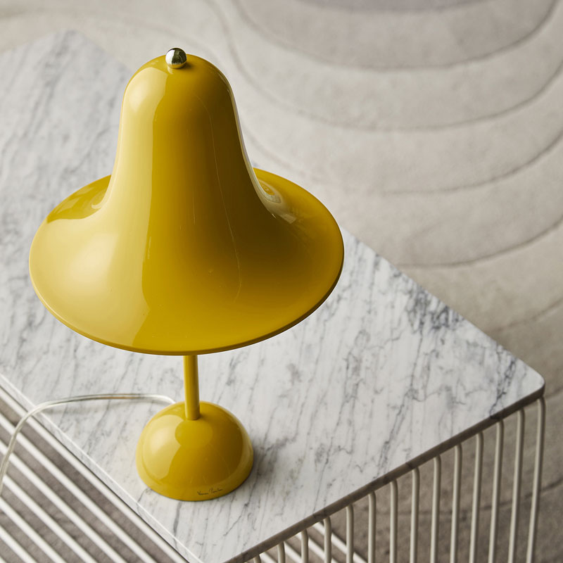 Angers Nantes Cholet Saumur Icones Verpan lampe a poser Pantop jaune cloche Verner Panton 7