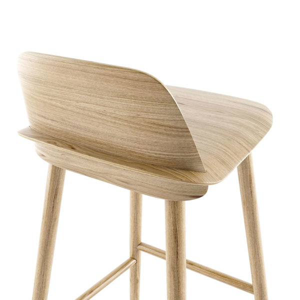 Angers Nantes Cholet Saumur Icones tabouret haut bar cuisine Nerd Muuto mobilier Scandinave bois chêne David Geckeler