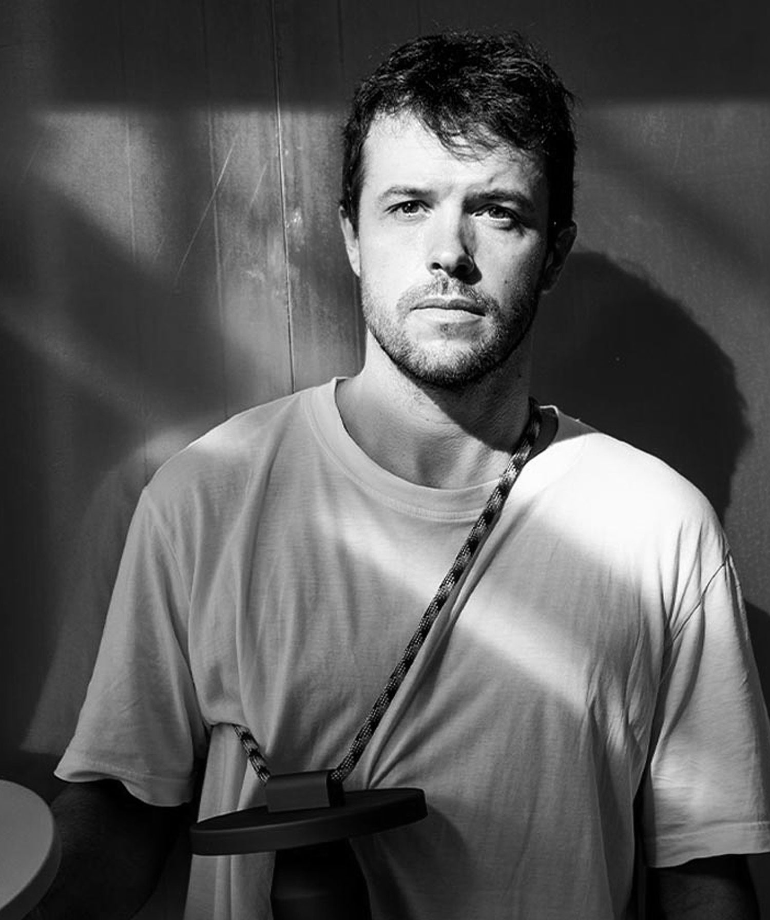 Angers Nantes Cholet Saumur Icones Petite Friture lampe batterie Quasar noir aluminium escalade nomade Samy Rio 