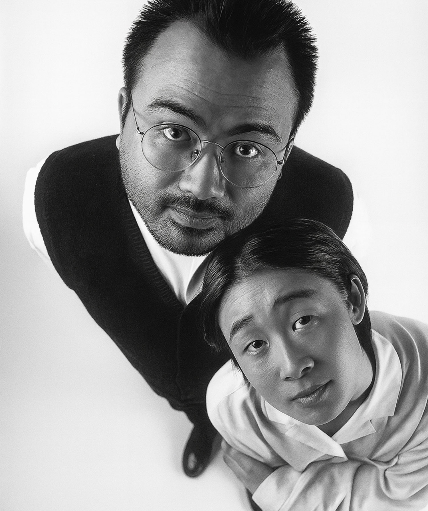 Angers Nantes Cholet Saumur Paris Bordeaux Le mans laval Icones Lapalma Tabouret bois Chêne LEM Noir Piston Bar Karri Monni Shin & Tomo