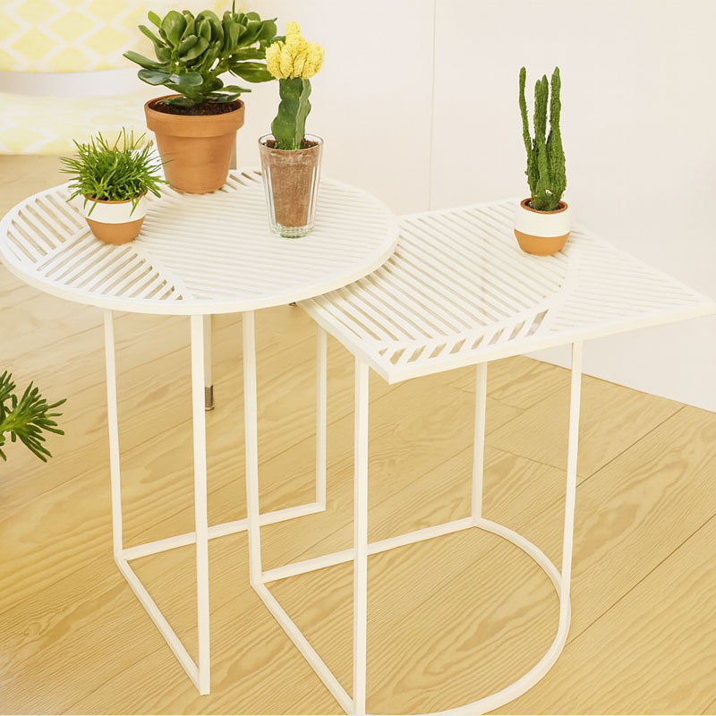 Angers Nantes Cholet Saumur paris bordeaux Icones Gueridon table Petite Friture ISO Blanc graphique Studio Pool 04